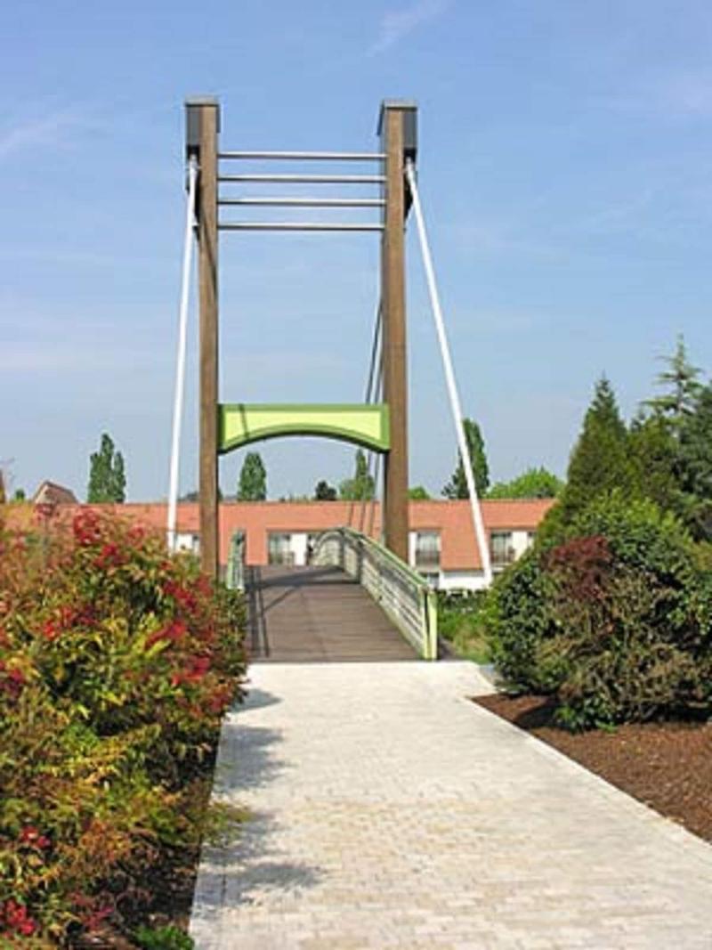 Amiraute Hotel Golf Deauville Тук Екстериор снимка