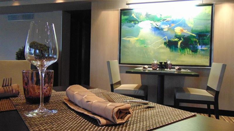 Amiraute Hotel Golf Deauville Тук Екстериор снимка